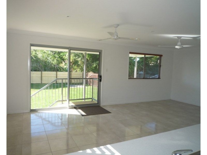 16 Nundah Street, Brighton QLD 4017