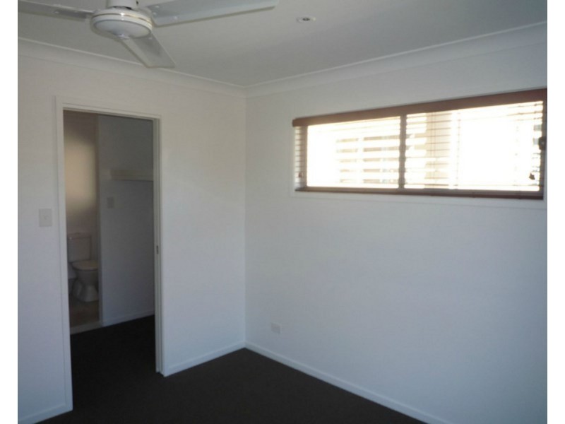 16 Nundah Street, Brighton QLD 4017