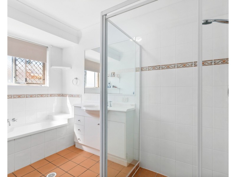 8 Loreto Close, Boondall QLD 4034