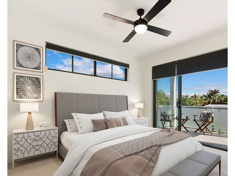 4/214 Hornibrook Esplanade, Woody Point QLD 4019