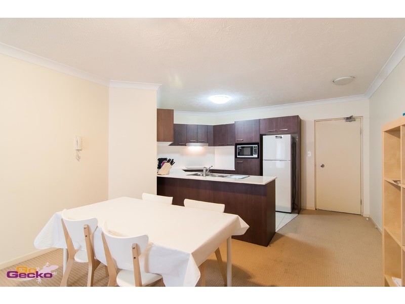 8/12 Grace Street, Nundah QLD 4012