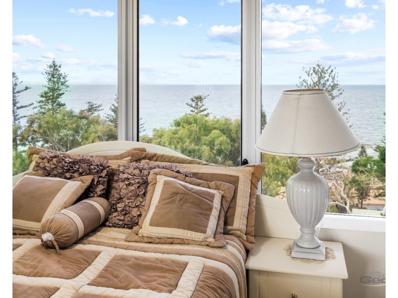 26/43 Marine Parade, Redcliffe QLD 4020