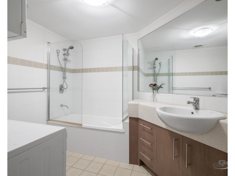 26/43 Marine Parade, Redcliffe QLD 4020