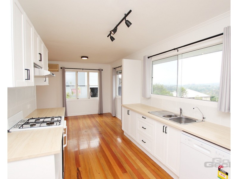 23 Plucks Road, Arana Hills QLD 4054