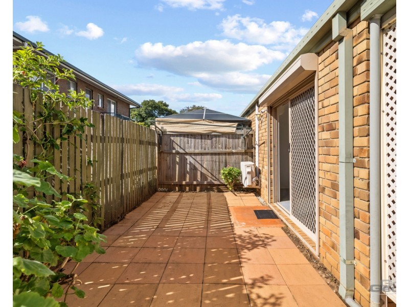 2/8 Pioneer Street, Zillmere QLD 4034