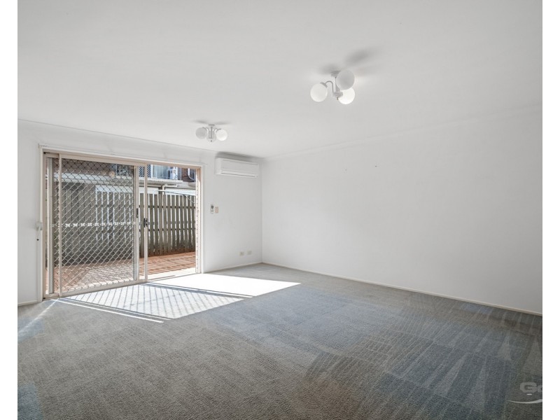 2/8 Pioneer Street, Zillmere QLD 4034