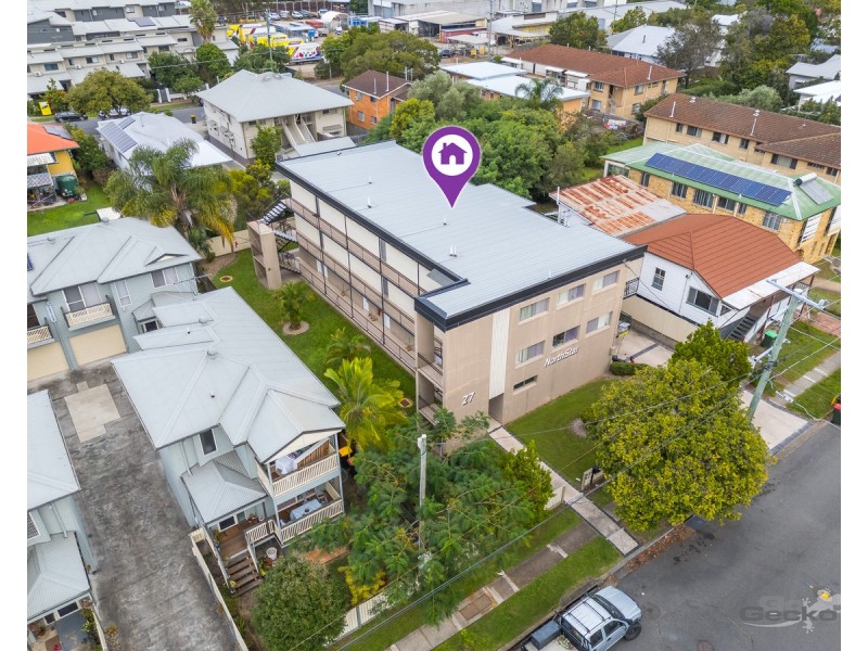 2/27 Hall Street, Northgate QLD 4013