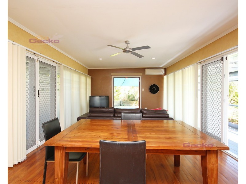 74 North Street, Kedron QLD 4031