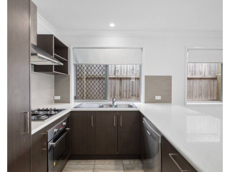 3 Rosella Street, Redbank Plains QLD 4301
