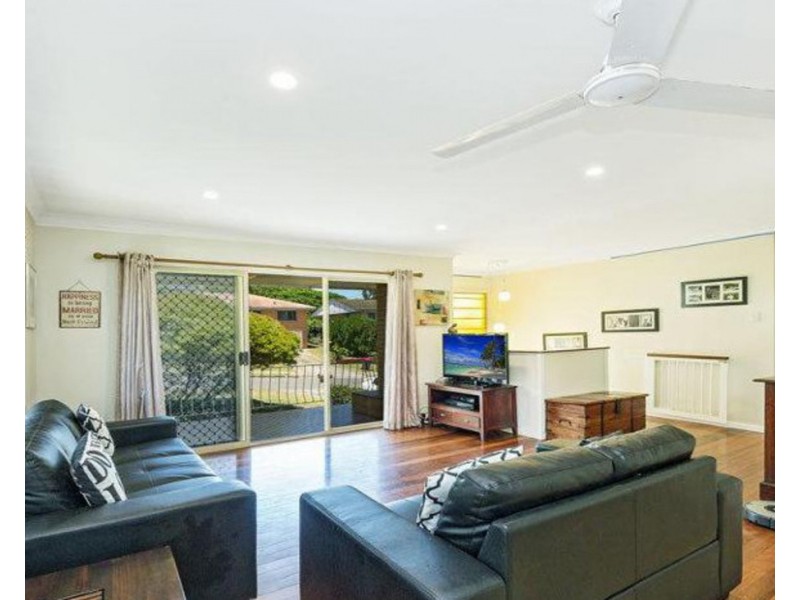 18 Gable Street, Stafford Heights QLD 4053