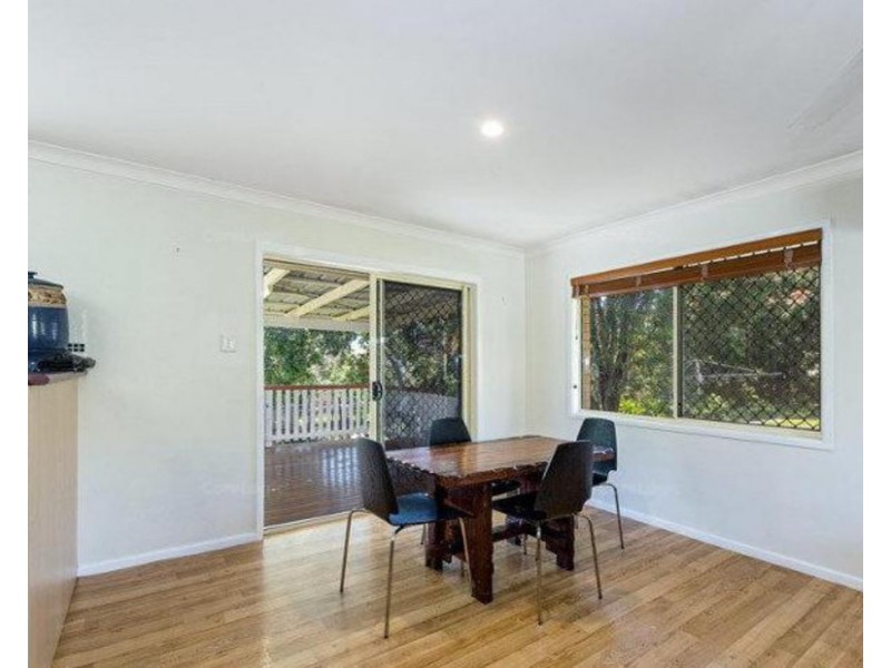 18 Gable Street, Stafford Heights QLD 4053