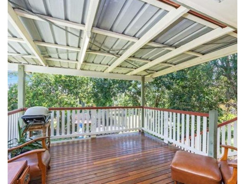 18 Gable Street, Stafford Heights QLD 4053