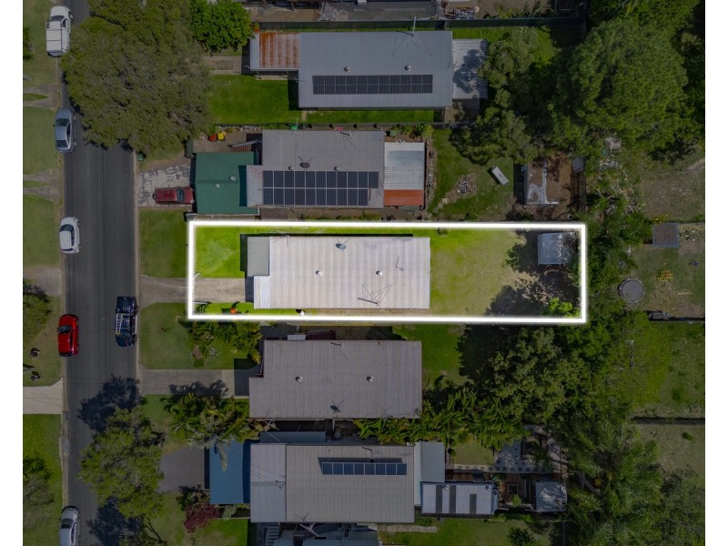 35 Sportsground Street, Redcliffe QLD 4020