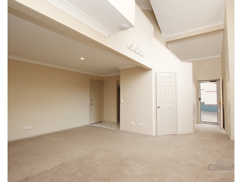 1/69 Sixth Avenue, Windsor QLD 4030