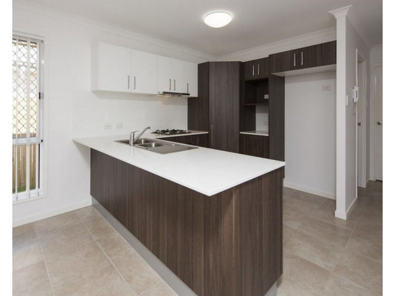 8 Apple Circuit, Griffin QLD 4503