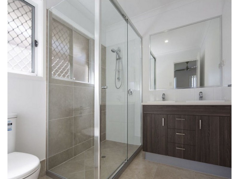 8 Apple Circuit, Griffin QLD 4503