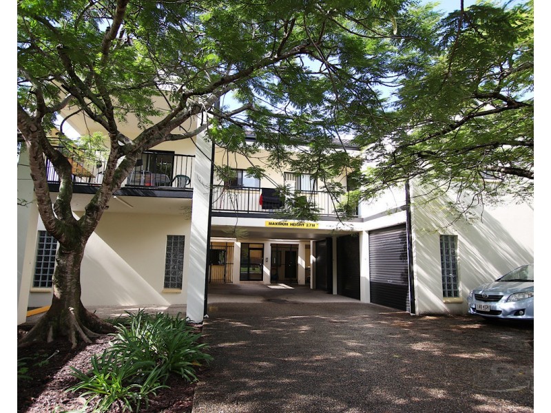 1/36 Warren Street, St Lucia QLD 4067