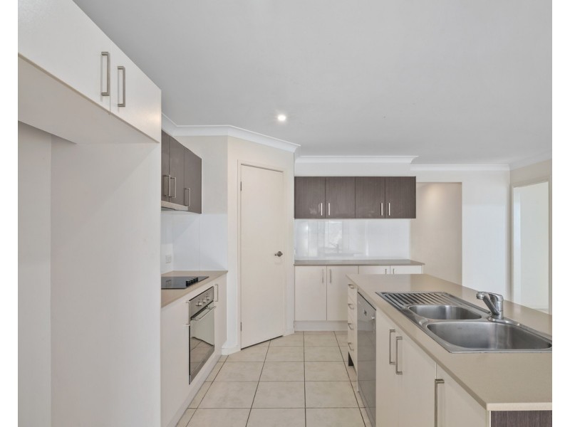 6 Scribbly Gum Circuit, Caboolture QLD 4510