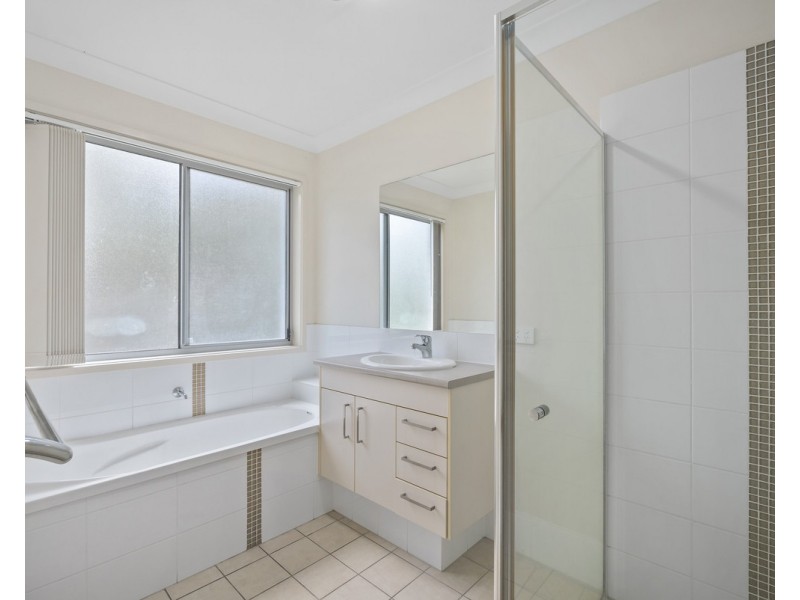 6 Scribbly Gum Circuit, Caboolture QLD 4510