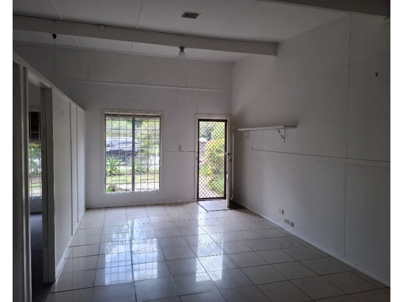 6A Moreton Terrace, Beachmere QLD 4510