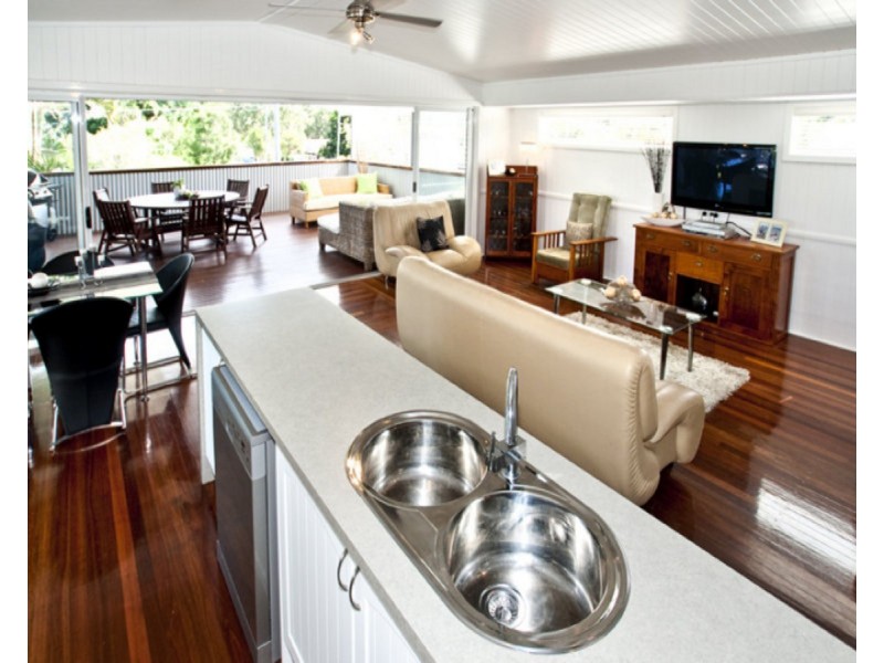 43 Long Street, Clontarf QLD 4019