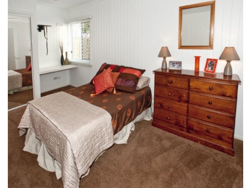 43 Long Street, Clontarf QLD 4019