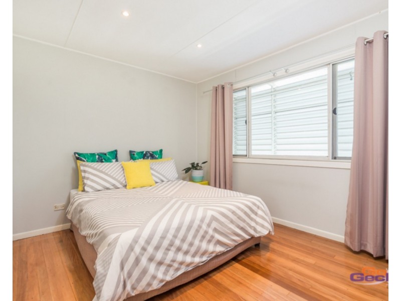 12 Leeson Street, Boondall QLD 4034