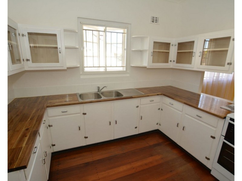 50 Reuben Street, Stafford QLD 4053