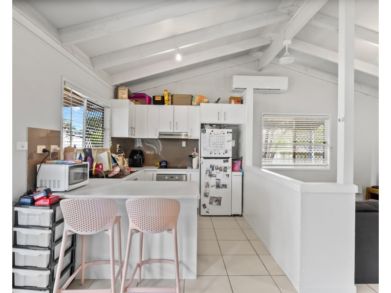 18 Acacia Street, Deception Bay QLD 4508
