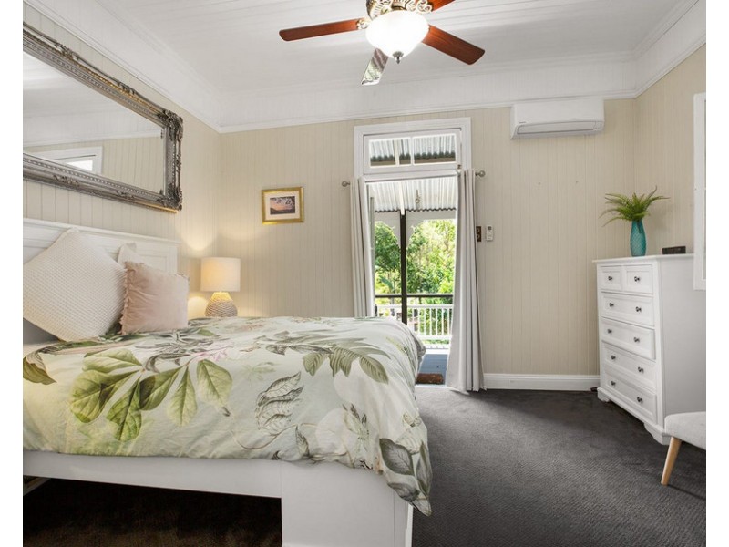 4 Gumleaf Court, Burpengary QLD 4505
