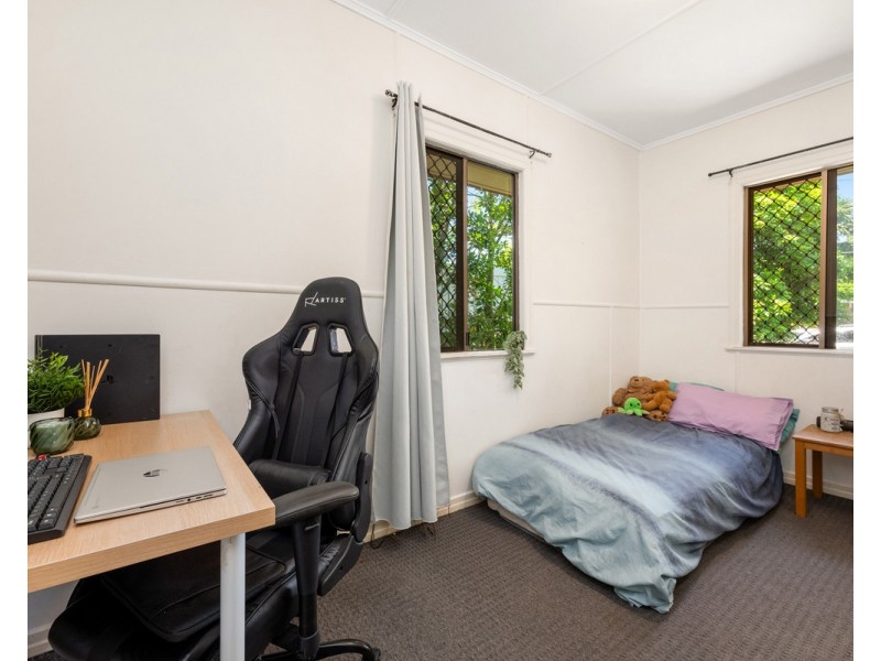 177 Hamilton Road, Wavell Heights QLD 4012