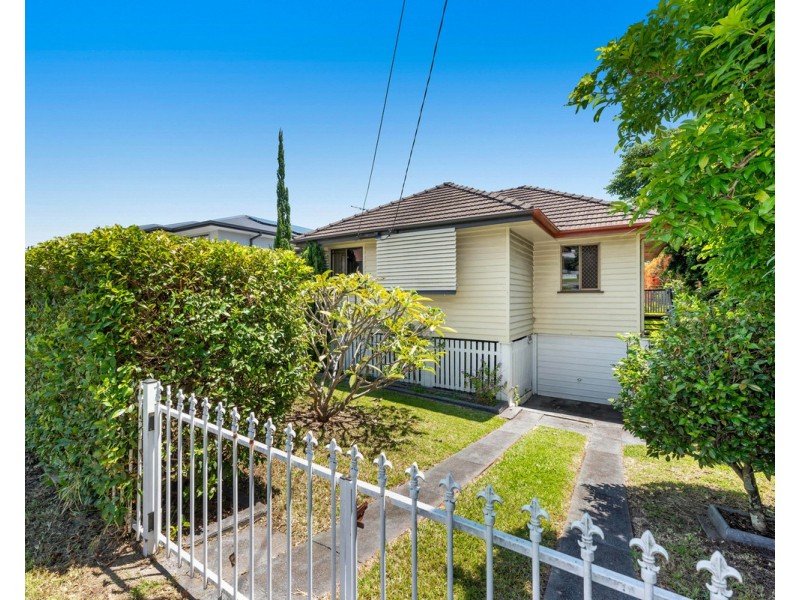 177 Hamilton Road, Wavell Heights QLD 4012