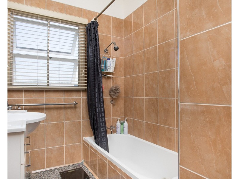 201 Scarborough Road, Scarborough QLD 4020