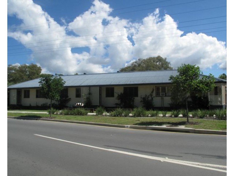 2/877 Beachmere Road, Beachmere QLD 4510