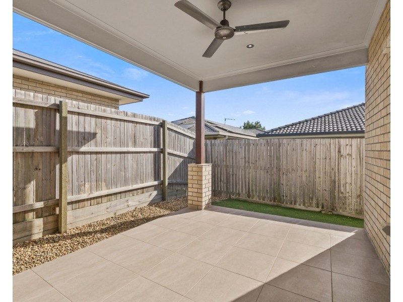 5 Tanzanite Avenue, Logan Reserve QLD 4133