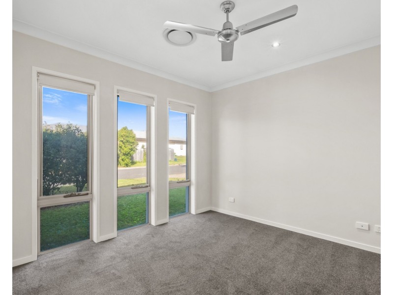 5 Tanzanite Avenue, Logan Reserve QLD 4133