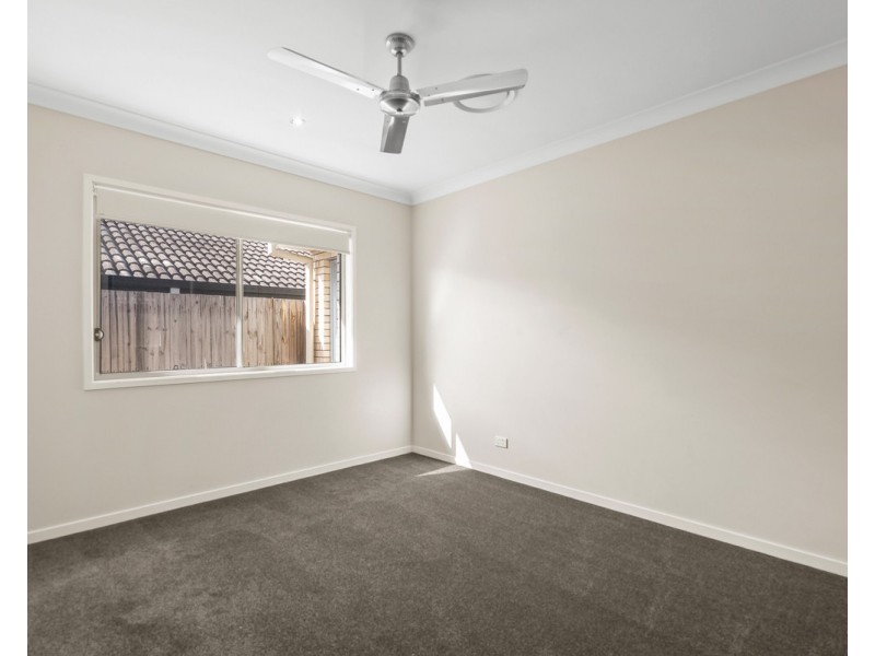 5 Tanzanite Avenue, Logan Reserve QLD 4133