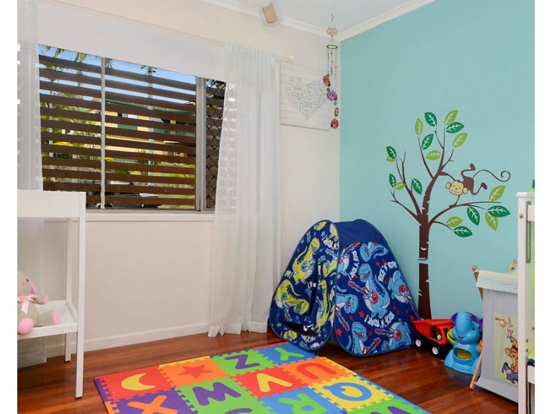 5 Mirbelia Street, Everton Hills QLD 4053