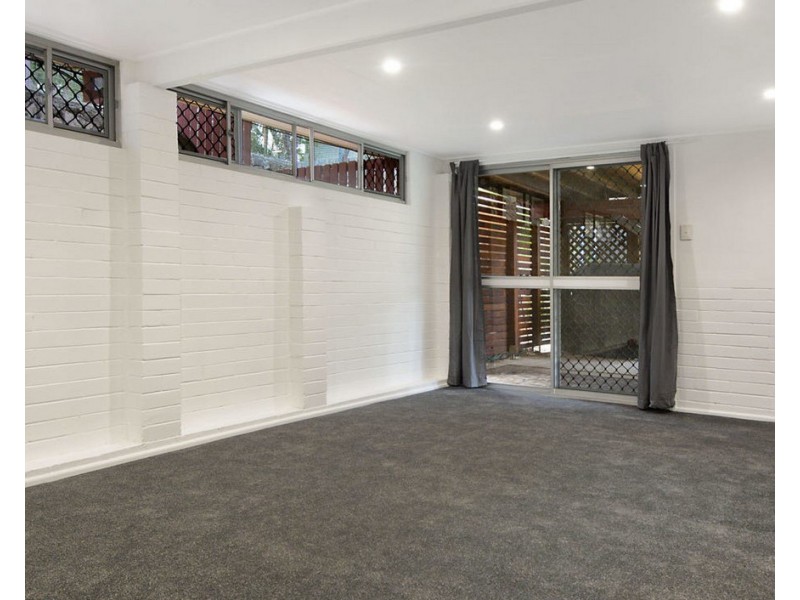 5 Mirbelia Street, Everton Hills QLD 4053