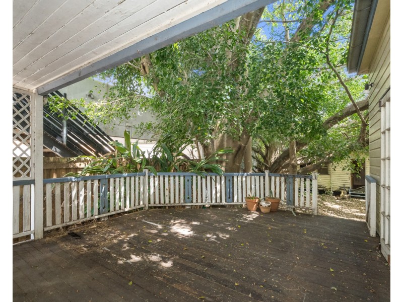 9 Sidney Street, Nundah QLD 4012