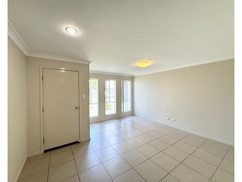1/65 Water Fern Drive, Caboolture QLD 4510