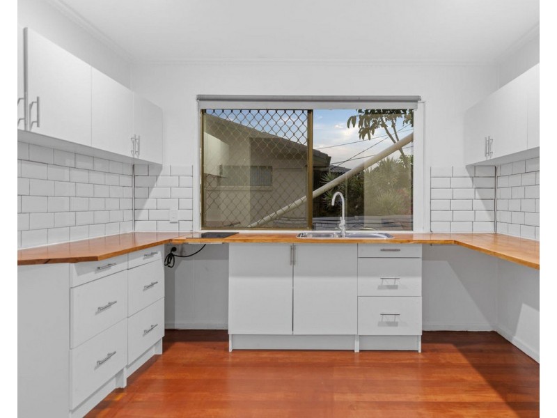 22 Benaroon Street, Bracken Ridge QLD 4017