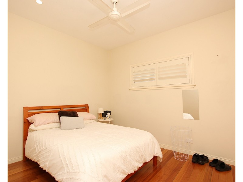 18 Chathams Post Street, Enoggera QLD 4051