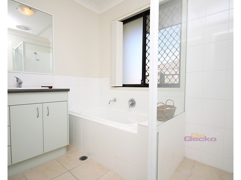 67 Weyers Road, Nudgee QLD 4014