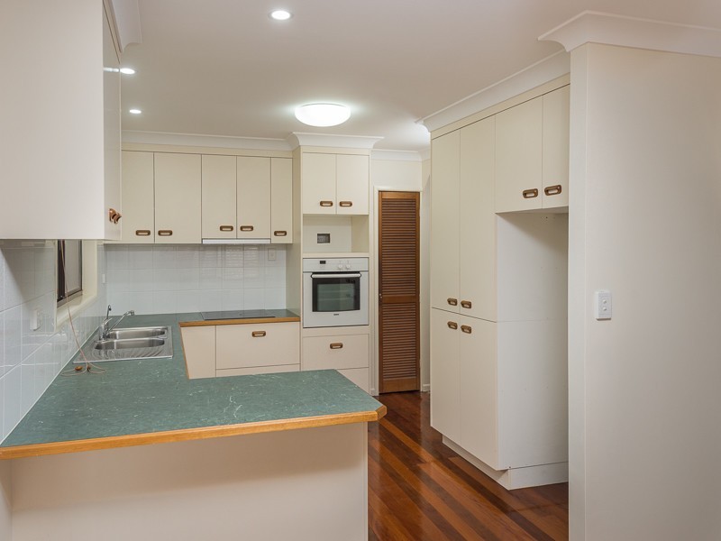 9 Brodiek Street, Strathpine QLD 4500