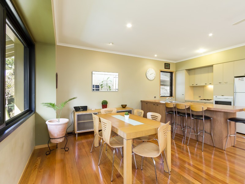 98 Dickson Street, Wooloowin QLD 4030