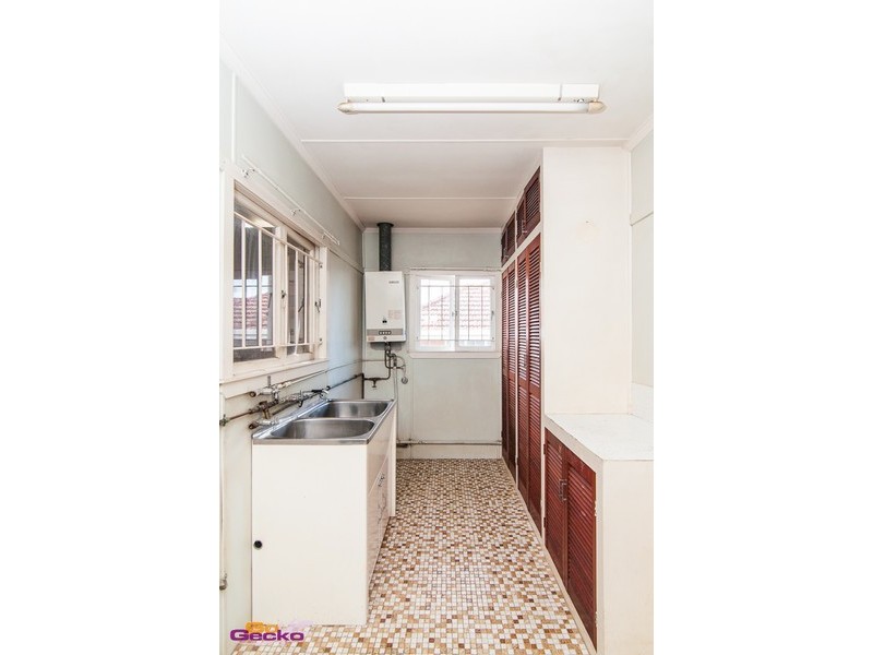 10 Pedley Street, Wavell Heights QLD 4012