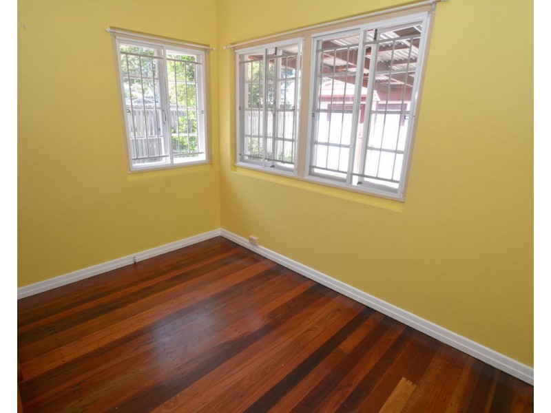 50 Reuben Street, Stafford QLD 4053