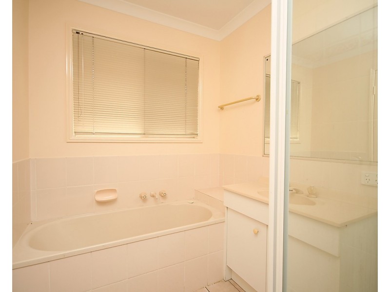 3 Primrose Close, Wavell Heights QLD 4012