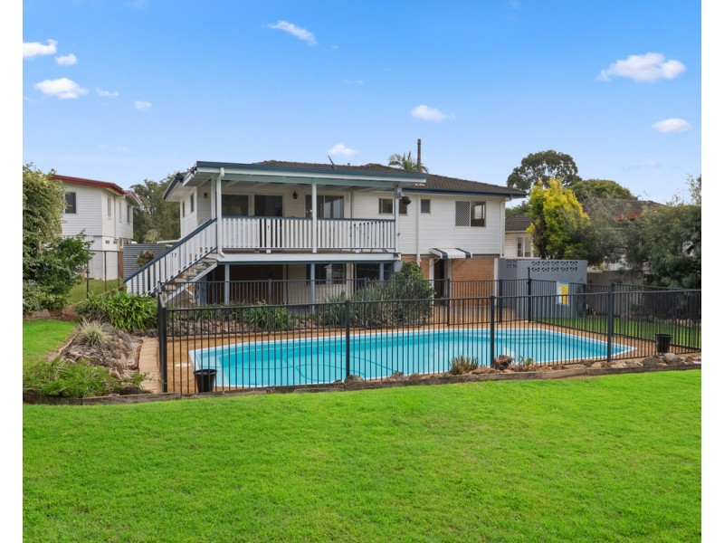 14 Lachlan Street, Nudgee QLD 4014